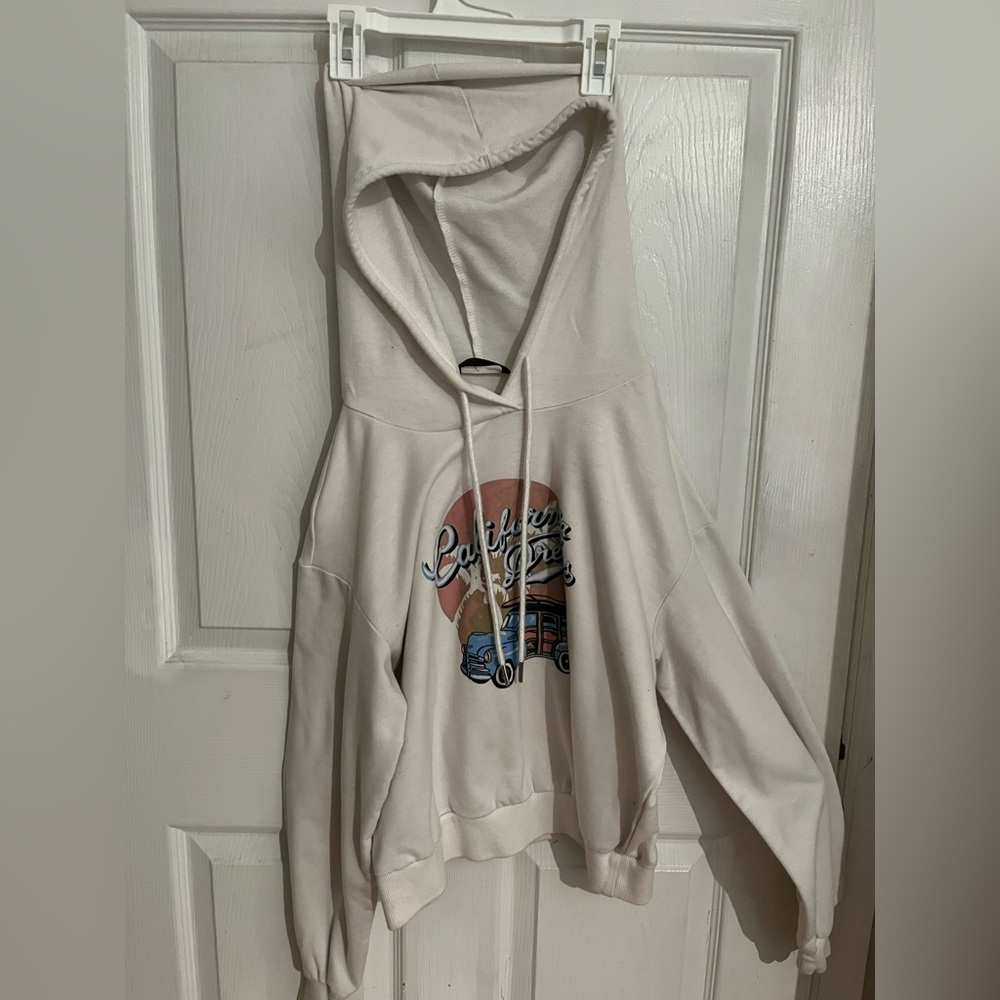 “California Dreams” size S sweatshirt